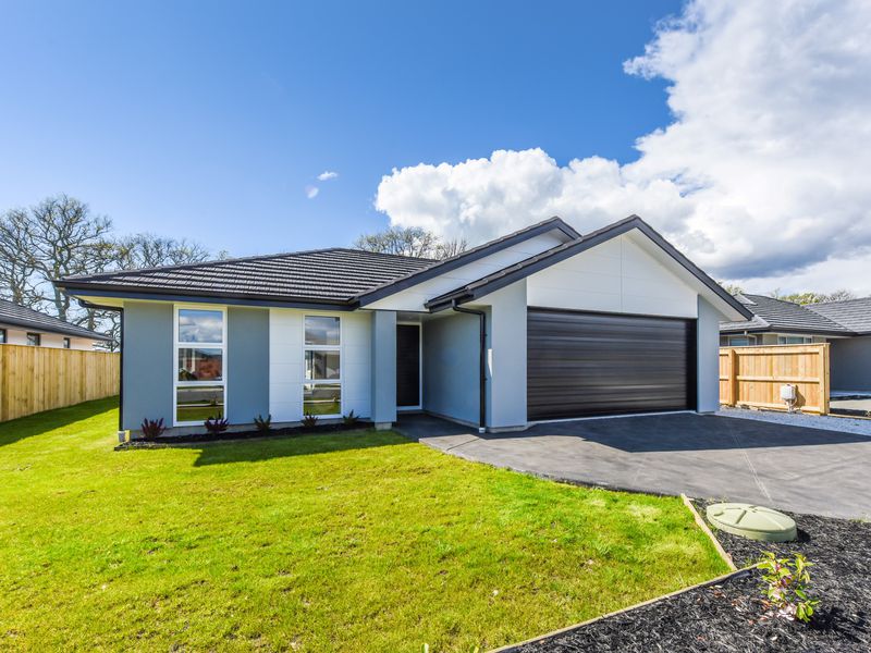 15 Oakdale Grove, Richmond
