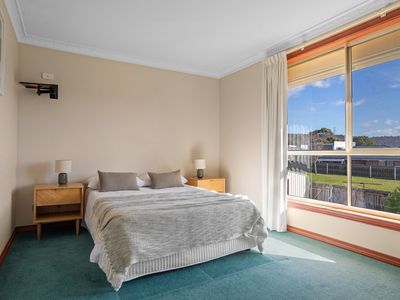 7 Nicole Court, Prospect Vale