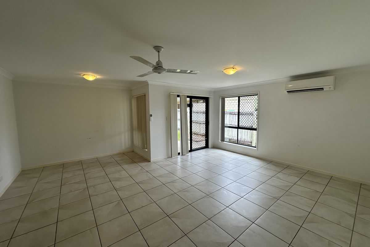 8B Koel Court, Warner