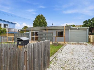 8 Fourth Avenue, Dodges Ferry