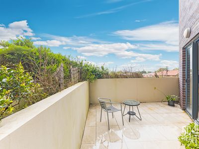 1 / 96 maroubra rd, Maroubra