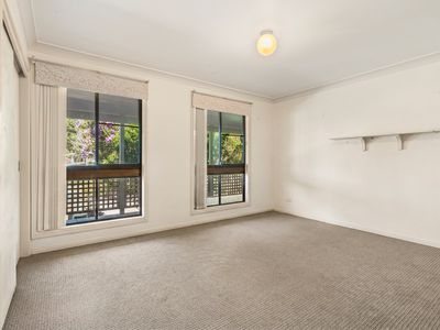 5 Watersedge Avenue, Basin View