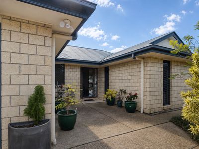 2 Leanne Close, Mcdowall