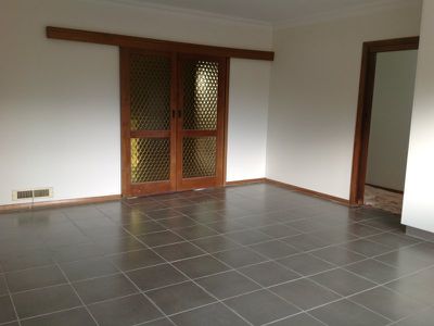 1 / 2 Clarence Street, Geelong West