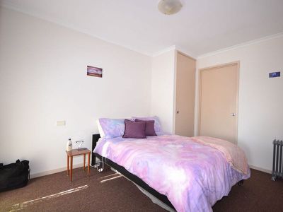 1 / 25 Fairway Avenue , Mount Beauty