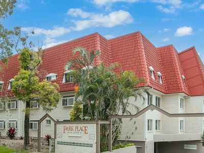 6 / 54 Dutton Street, Coolangatta