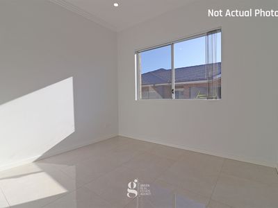 4 / 5 Darwin Street, West Ryde