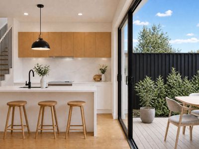 6 Tadstan Drive, Hampton Park