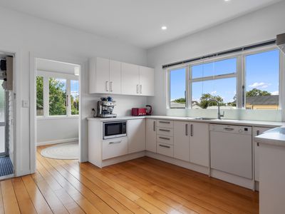 40 Bledisloe Avenue, Stoke