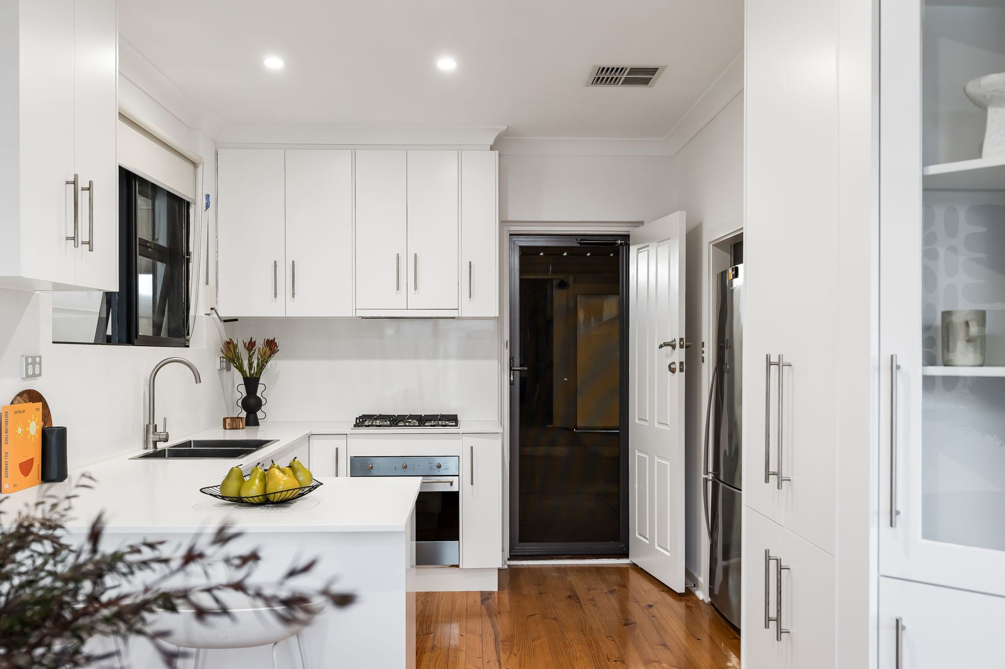 4 Woodland Road, Mitchell Park