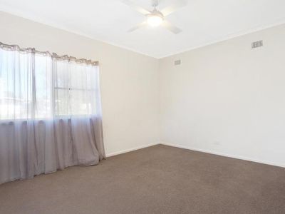 18 Fisher Street, Oak Flats