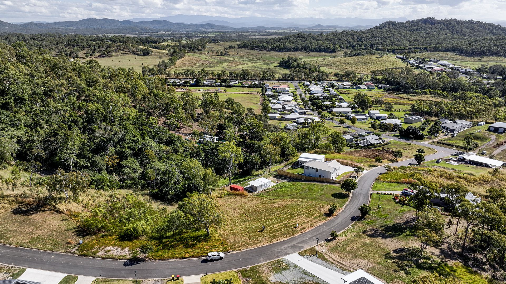 16-18 View Court, Seaforth