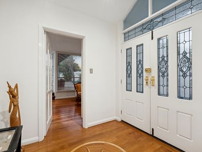 36 Bay Road, Claremont