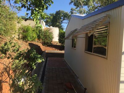 8 Rainforest Street, Cooktown