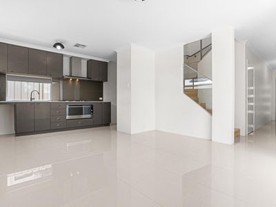 2 Troytown Way, Melville