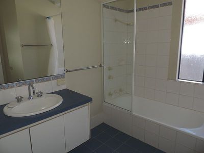 11 St Quentin Parkway, Alexander Heights