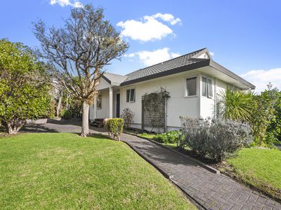 35 Rifleman Rise, Unsworth Heights