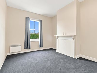2 / 22 Sunnyside Road, New Town