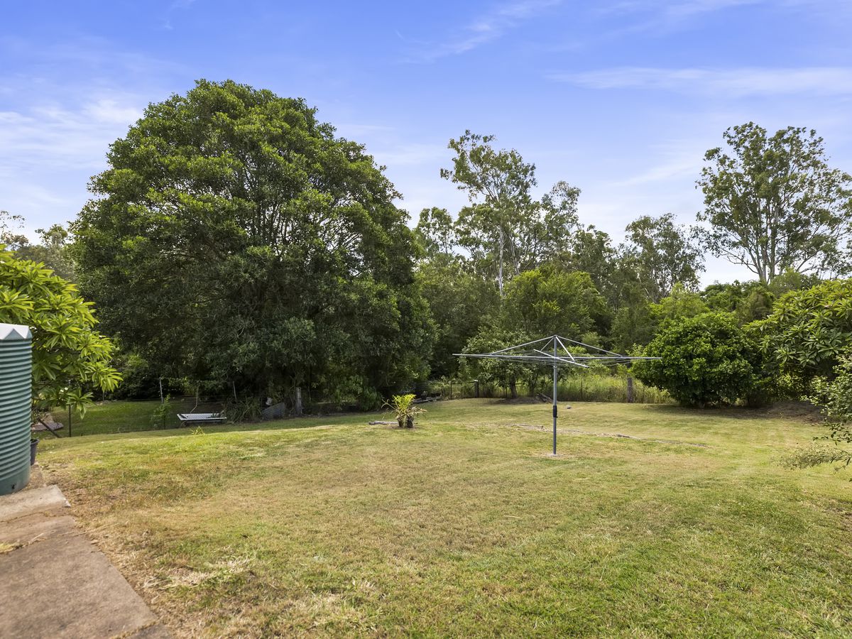 11 Macrae Street, Woodend