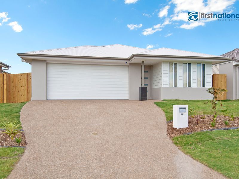 38 Coralina Crescent, Logan Reserve