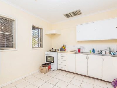 2 Edwins Way, South Hedland