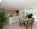 212 / 11 Waterside Retreat, Birtinya