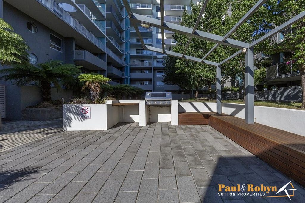 18 / 60 Lowanna Street, Braddon