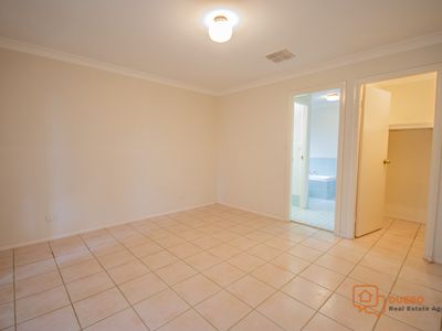 34 Eden Park Avenue, Dubbo