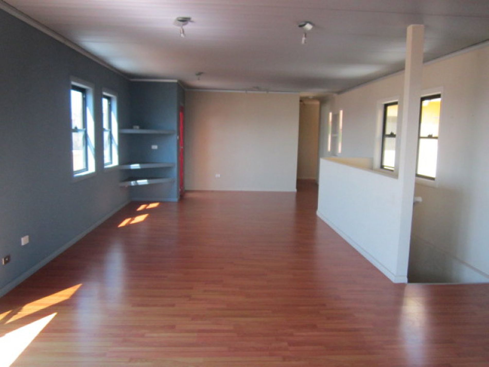 1 / 29 Cuthbert Drive, Mount Warrigal