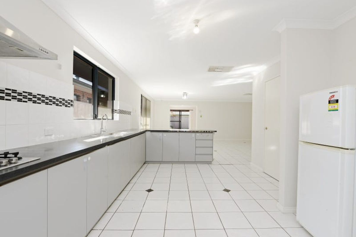 7 Jamaica Crossing, Langford