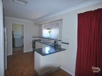 7 Parkland Place, Dubbo