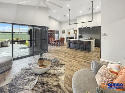 30 Alexandrina Avenue, Dubbo