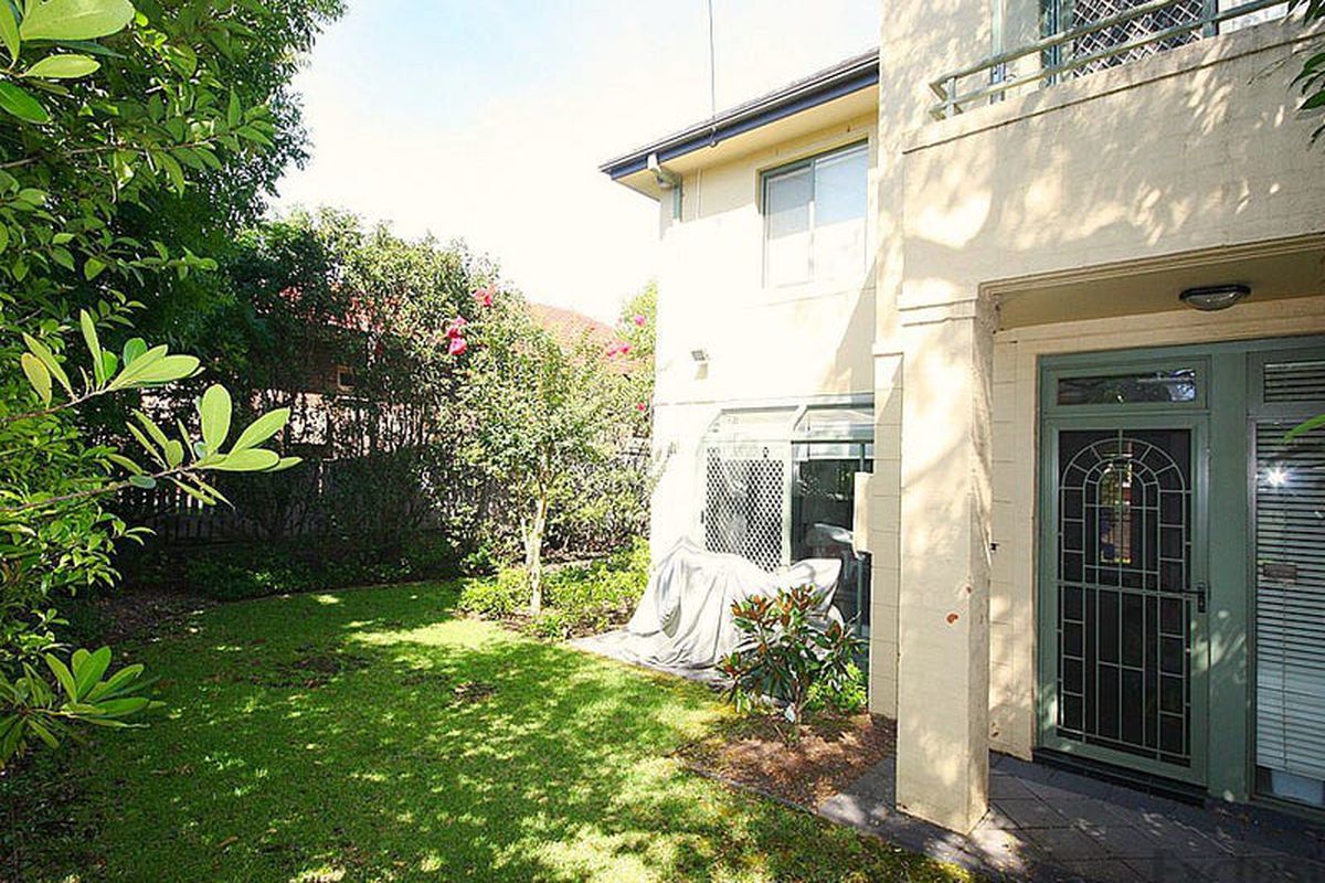 11 Harris Road, Five Dock