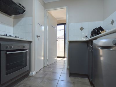 3 / 4 Reynolds Place, South Hedland
