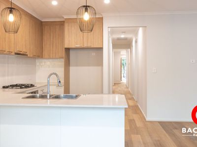 13 Loch Lomond Drive, Modbury
