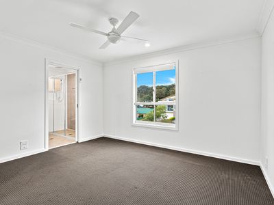 11 Headwater Place, Albion Park