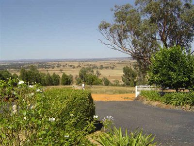 16L Kurrajong Drive, Dubbo