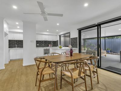 5 Parwan Close, Riverhills