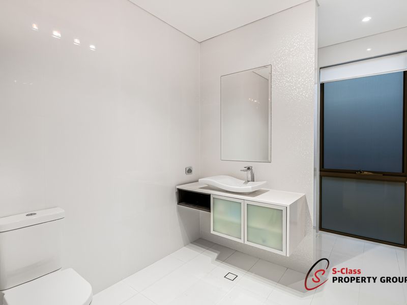 77 Hope Avenue, Salter Point