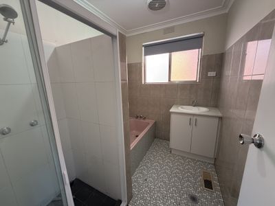 54 Coolah Street, Griffith
