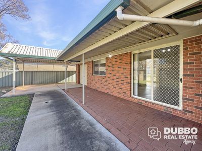 8 Eumung Street, Dubbo