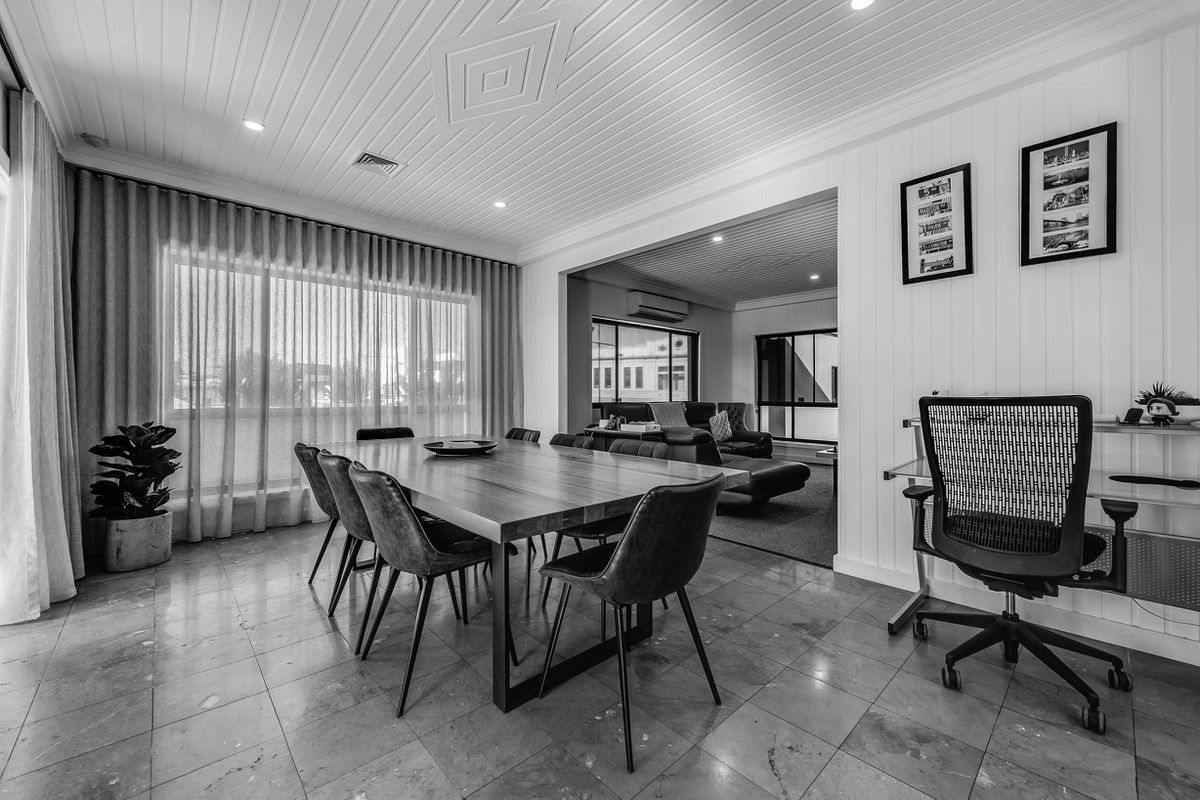 72 Douglas Parade, Williamstown