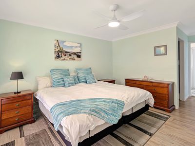 5 Tarourga Place, Dalmeny