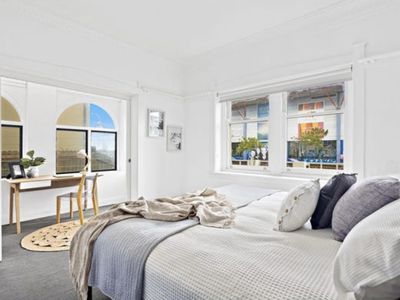 2 / 10 Crown Street, Wollongong