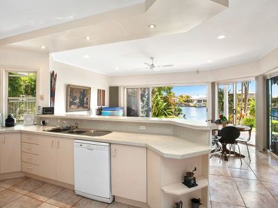 93 Shorehaven Drive, Noosa Waters