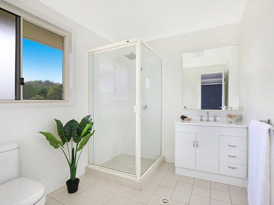 1 Rungert Court, Mooloolah Valley