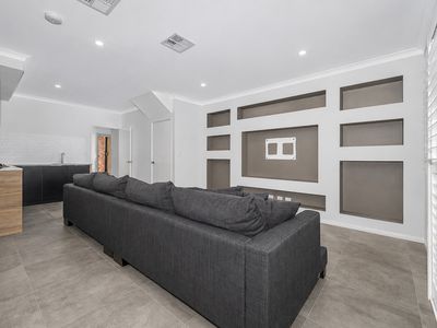 30 KINSHIP STREET, Willetton