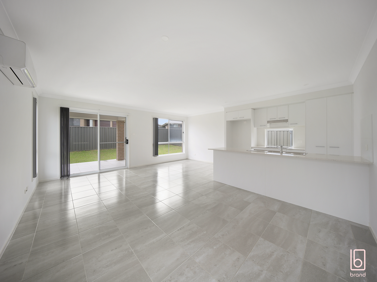 15 Stanhope Crescent, Wadalba