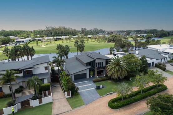 2279 Banksia Lakes Drive , Sanctuary Cove