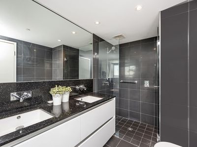 606 / 96 Bow River Crescent, Burswood